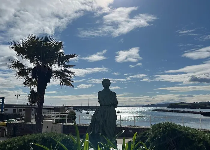 Casa Buena Vista * Candás